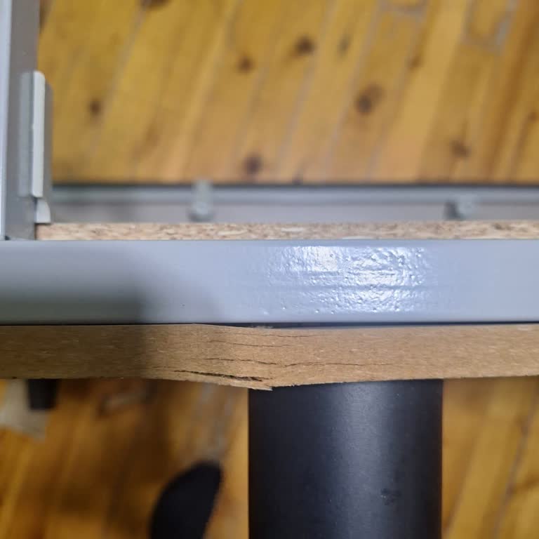 Baza Ayaklarından Biri Eğri Ve Kırık: Çözüm Ve İade Talebi