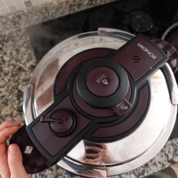 Bonera Petra Matic 6 Litre Düdüklü Tencere Sürekli Buhar Kaçırıyor Ve Kapak Kilitleniyor