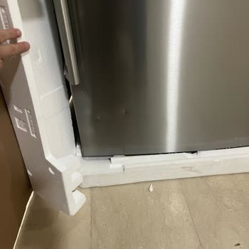 Ayıplı Buzdolabının Tesliminde Çizik Ve Döküm, Servis Tutanak Eksikliği Nedeniyle İade Reddi