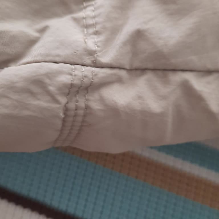 Hayal Kırıklığı Yaratacak Defolu Mont İçin Acil Değişim Talebi