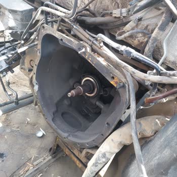 Traktör İkiye Bölündü: Üretim Ve Montaj Hatası Ve Güvenlik Riski