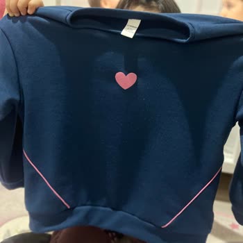 5 Saatte Tüylenen Sweatshirt İçin İade Talebi