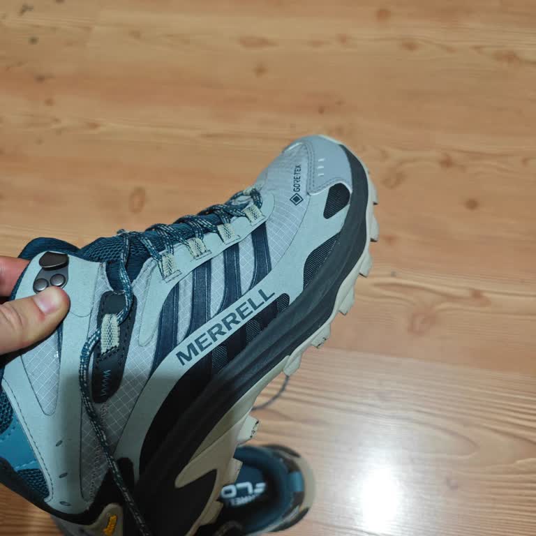 Merrell Footwear Kaygan Bot Güvensizliği Hayal Kırıklığına Neden Oldu