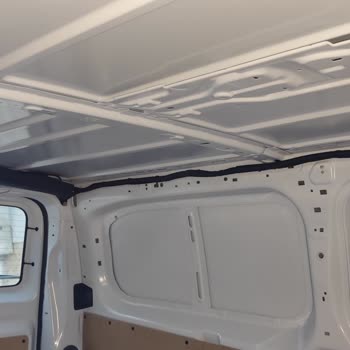 Peugeot Araç İç Tesisatındaki Eksik Parçanın Ücretsiz Temini ve Montajı Talebi