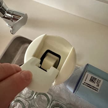 Stanley Termosunun Kapağı Yerinden Düşüyor, Garanti Kapsamında Değişim Talep Ediyorum