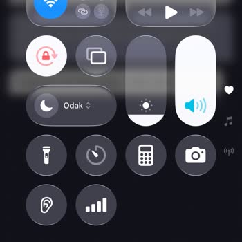 Pasaporta Kayıtlı Iphone 14 Pro Max Şebekesiz Kalması Ve Kayıt Dışı Görünmesi