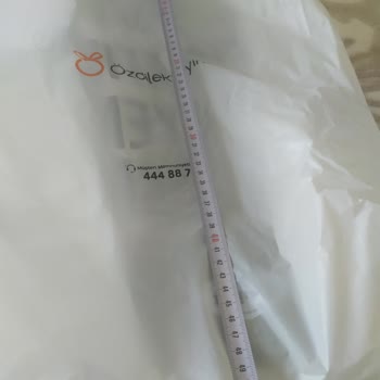 Küçük Ürünler İçin Gereksiz Büyük Poşet Kullanımı Çevreye Ve Müşteriye Zarar Veriyor