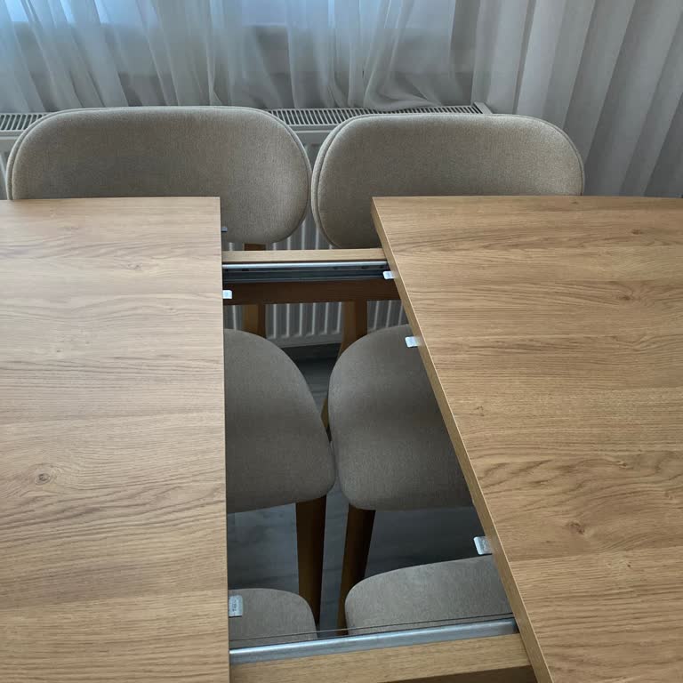 Kelebek Mobilya’nın Çöken Koltuk Ve Kırık Masası İçin Çözüm Talebi