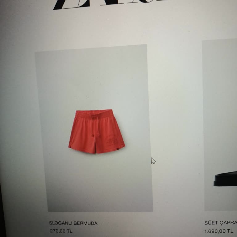 Zara Online Alışverişinde Fiyat Düşüşü Müşteriyi Mağdur Ediyor