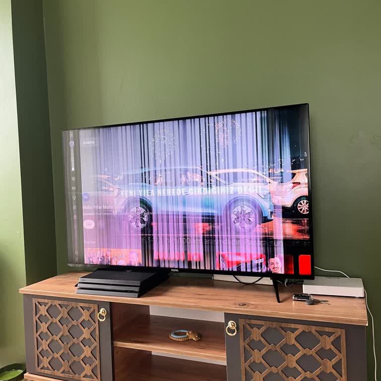 Vestel 50 İnç 4K Smart TV’de Aniden Oluşan Piksel Hatası Ve Yetersiz Mağaza Desteği