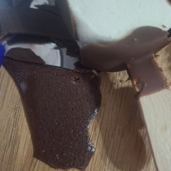 Atatürk Orman Çiftliği Migros'tan Bozulmuş Mini Stick Dondurmalara Ücret İadesi Talebi