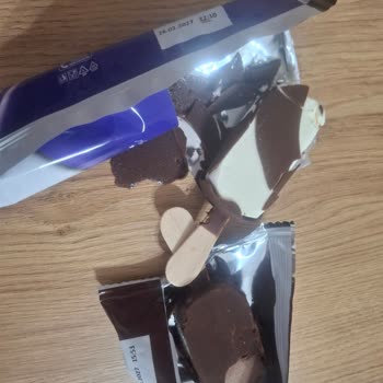 Atatürk Orman Çiftliği Migros'tan Bozulmuş Mini Stick Dondurmalara Ücret İadesi Talebi