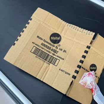 Ankara BİM Şubesinde Kutuda 8 Adet Yazarken Sadece 4 Ürün Ve Saygısız Personel