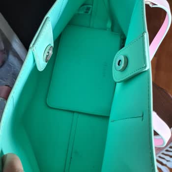 Suadiye Mağazasından Alınan Beymen Çantasının Sapları Açıldı Ve Üretim Hatası Onarım Talebi