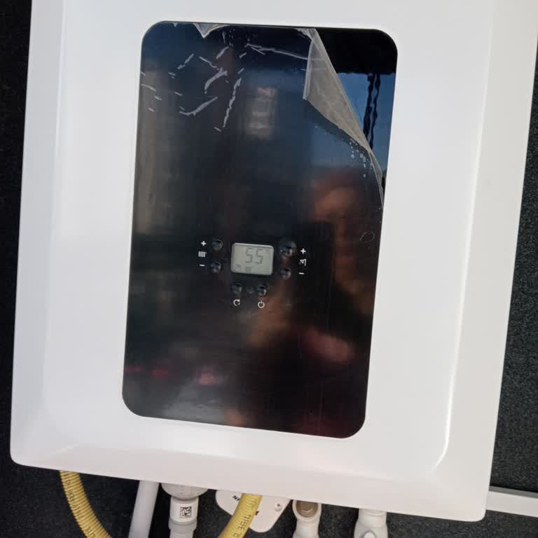 Garanti Altındaki Daikin Kombinin Tekrarlayan Su Sızıntısı Ve İade Talebi