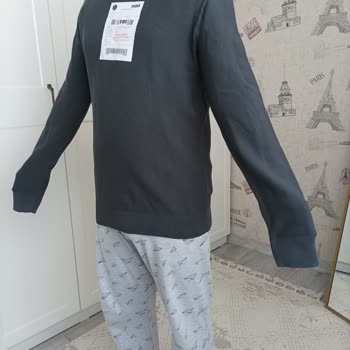 Yıkamadan Sonra İki Beden Büyüyen Erkek Kazak Ve Mavi Mağazanın Olumsuz Cevabı