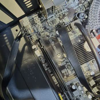 N11magazam.com Zorla Hasarlı Ürün İadesiyle Satıcıyı Çıkarıma Sokuyor!