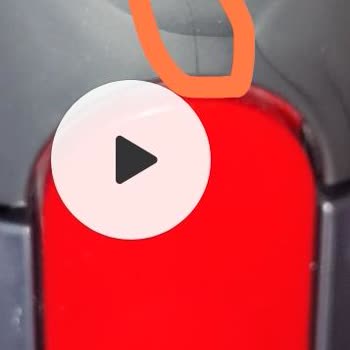 Garanti Kapsamında Dyson V8 Süpürge Parçasındaki Çatlak İçin Ücretsiz Değişim Talebi