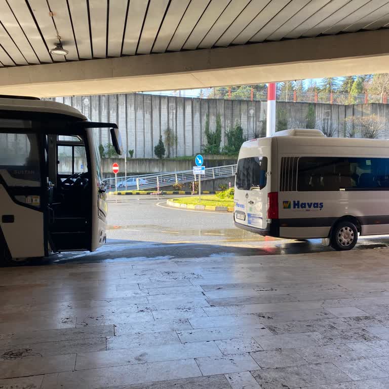 Garenta'nın Findeks Puanı Şartı Nedeniyle Araç Teslim Edilmemesi ve Havalimanında Bırakılma