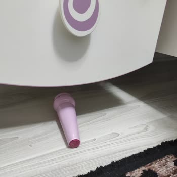 Dayanıksız Ayak Parçaları Nedeniyle Çilek Mobilya Genç Odası Takımının Tam İadesi