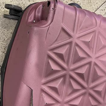 Pegasus Uçuşumda Valizim Kırıldı, Tazminat Talep Ediyorum