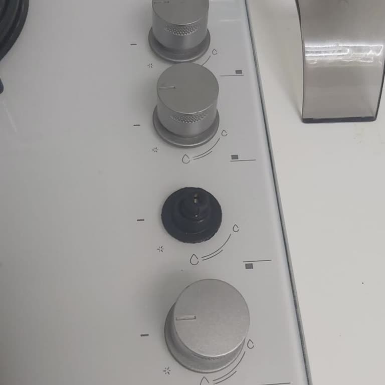 Simfer Ankastre Ocağımın Düğmesi Kırıldı, Orijinal Parça Bulunamıyor