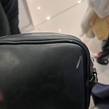 Soyulmaya Başlayan Çanta İçin İade Ve Değişim Talebi