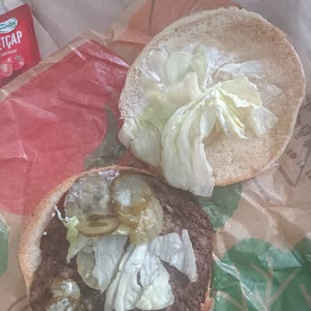 Burger King Siparişinde Eksik Ve Soğuk Ürünler, Yanlış İletişim Numaraları