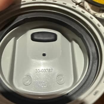 Stanley The Quick Flip Kapak Sızıntısı Ve Ücretsiz Değişim Talebi