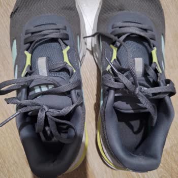 Adidas Ayakkabının Kısa Sürede Açılması Ve Müşteri Hizmetlerinin Çözüm Sunamaması