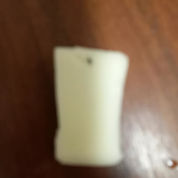 Kaşar Peynirinin İçinden Çıkan Siyah Parça Hijyen Sorununu Ortaya Koydu