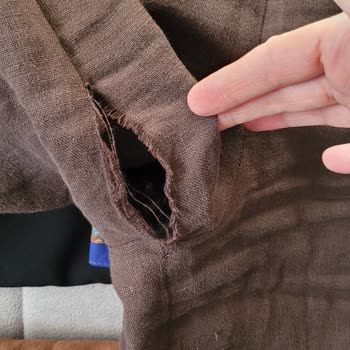 Manuka Online'dan Aldığım Keten Pantolon İkinci Kullanımda Yırtıldı Ve Destek Yok