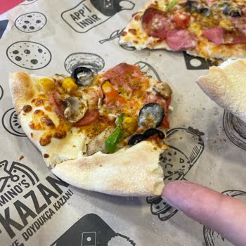 Domino’s Kabataş Şubesinde Az Malzemeli Orta Boy Pizza Şikayeti