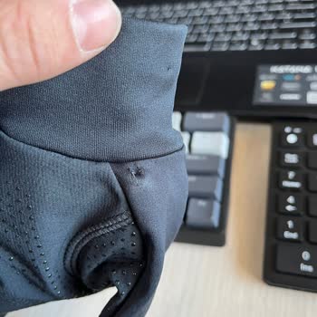 Alarmlı Eldiven Gönderildi, Satıcı Ve Hepsiburada Yanıt Vermedi