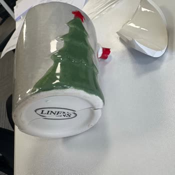 Yılbaşı Hediyem Kırıldı: Kupa Sapı Aniden Ayrıldı Ve Parçalandı