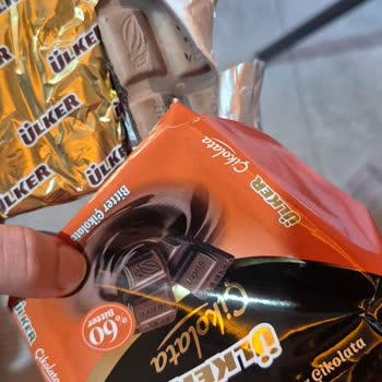 Bozulmuş Ülker Bitter Çikolata, Çocuğum Ağladı Ve İade Talebi