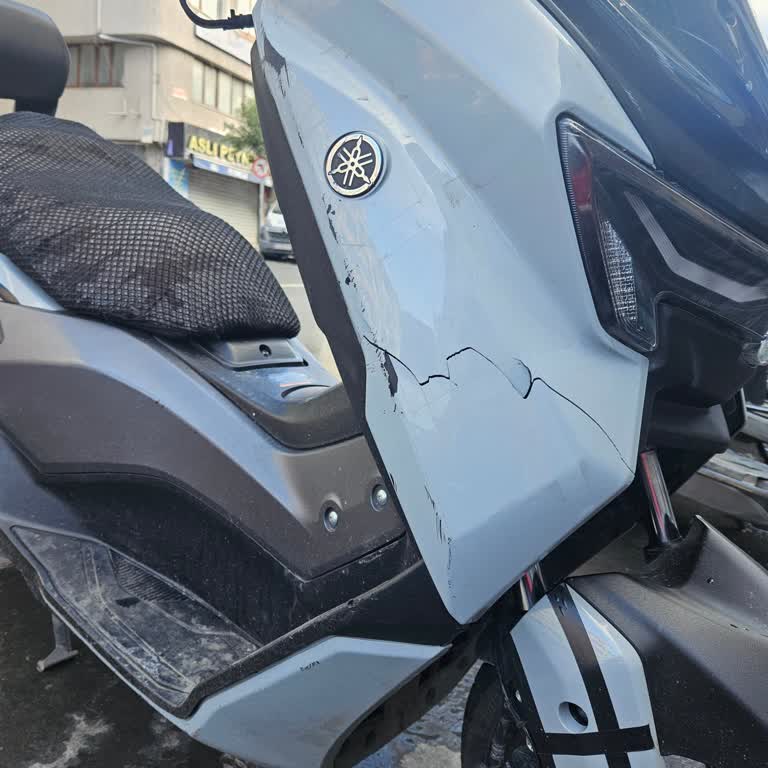 Dedeco Mobilya Aracının Kaçması Ve Motor Hasarı