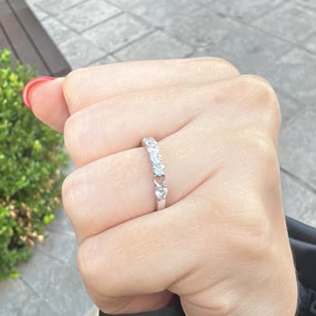 Atasay Kuyumculuk Sürekli Taş Düşmesiyle Ayıplı Yüzük İçin Tam İade Talebi