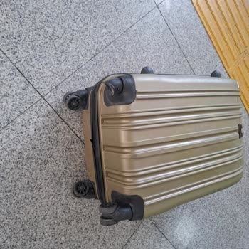 Batman Havalimanı’nda Valizim Hasar Gördü, Çözüm Bekliyorum