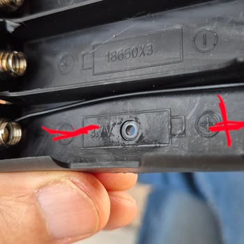 Yanlış Bağlantı Yapılan Pil Yuvası Yangın Tehdidi Oluşturdu