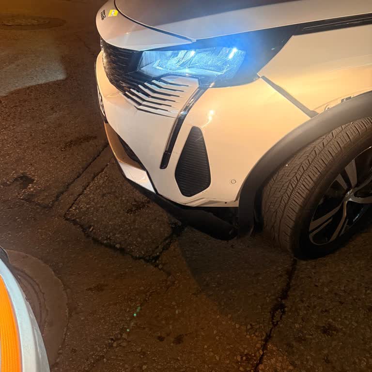 Peugeot Araç Servisinde Uzun Süreli Gecikme Ve Bilgilendirme Eksikliği