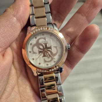 Guess Saatinde İç Cam Buharı Sorunu Garantili Değişim Talebi