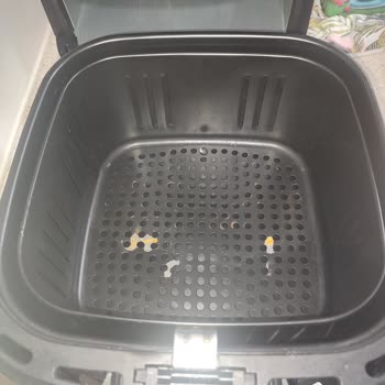 Onvo Airfryer İç Haznesinde Paslanma Ve Boya Dökülmesi Sebebiyle Ürün Değişimi Talebi