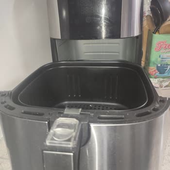 Onvo Airfryer İç Haznesinde Paslanma Ve Boya Dökülmesi Sebebiyle Ürün Değişimi Talebi