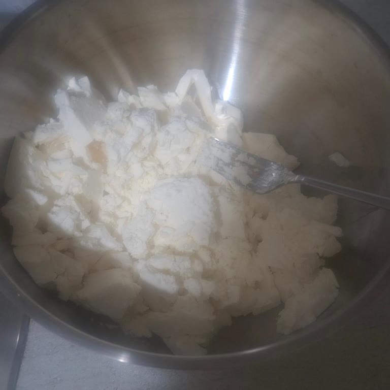 BİM Dost Süzme Peynirde Bozulma Sorunu