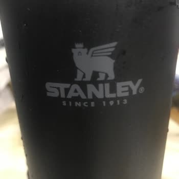 Stanley Termosunun Kapağındaki Deterjan Kokusu Kullanılamaz Duruma Getirdi