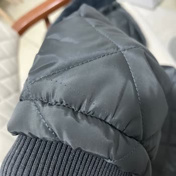 Armine Mağazasındaki Hatalı Mont İçin Değişim Talebi