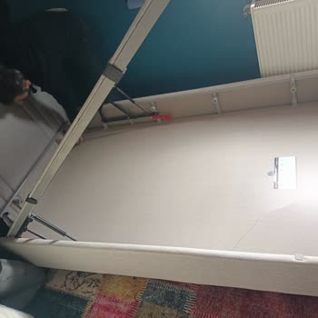 Teslimde Çatlayan Baza İçin Anında Değişim Talebi