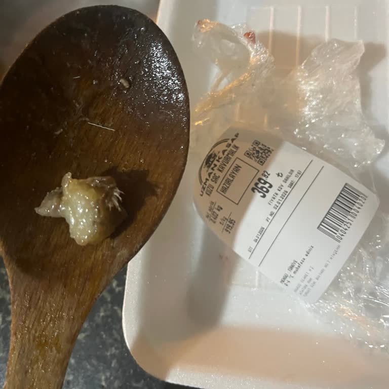 Migros Kuzu Kavurma Etinde Hijyen Problemi Ve İade Talebi!