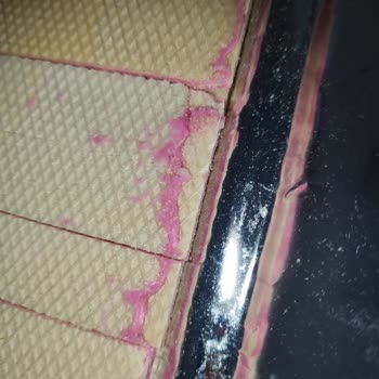 Bozulmuş Torku Çilek Kremalı Gofret, Sağlık Endişesi Ve Güven Kırılması